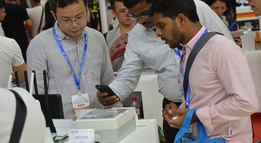 2018���ʮ������������������ļ�չ����ٰ�